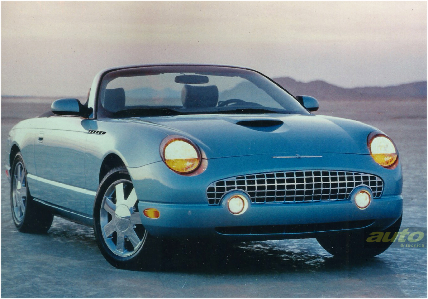 AUTO&TÉCNICA FILES #36 – Ford Thunderbird 2002