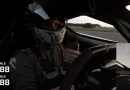 Celular ao volante atrapalha? Não os pilotos da Koenigsegg…