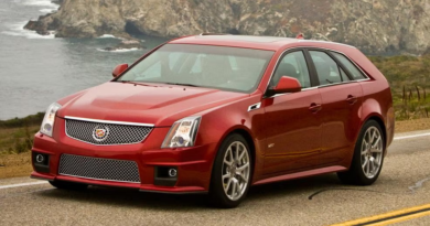 Cadillac CTS-V 2011, a última wagon americana com câmbio manual